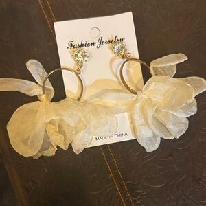 Nina Gold Floral Earrings